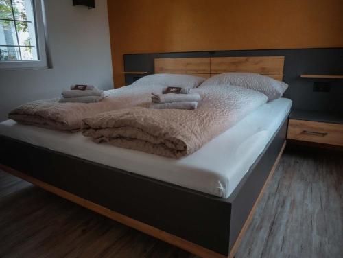 Stalder Meat & Bed in Muralto, Schweiz