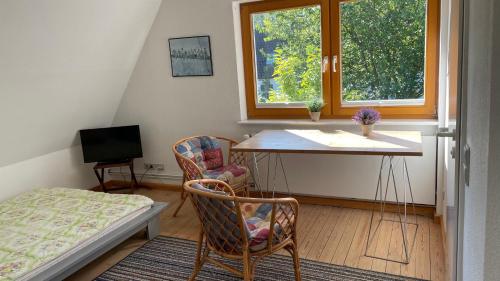 Ruhiges Zimmer zentral, Hamburg (Foto 9)