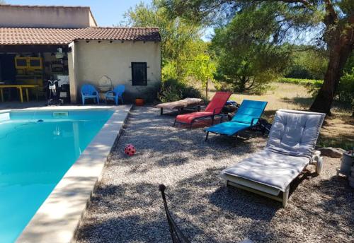 Villa d'une chambre avec piscine partagee jardin amenage et wifi a Lauris gîte à louer Puget
