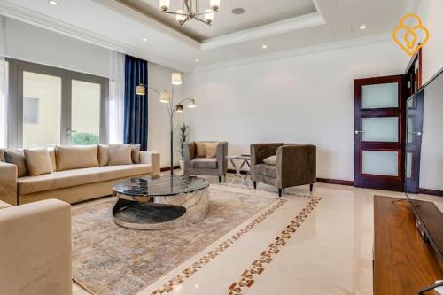 Keysplease New 5 B/R Beach Villa W/ Private Beach, Palm Jumeirah