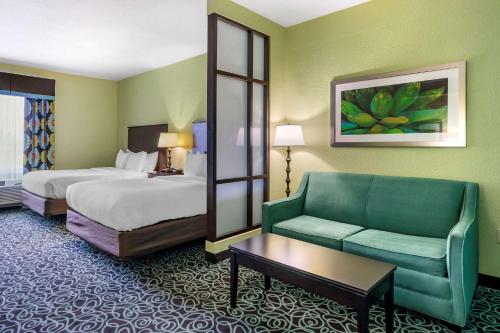 Comfort Suites At Fairgrounds-Casino