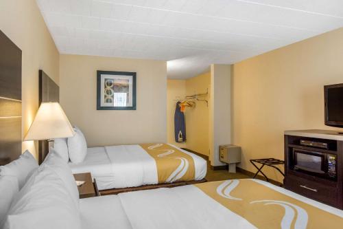 Quality Inn Ledgewood - Dover