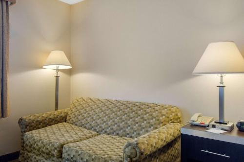 Quality Inn Ledgewood - Dover