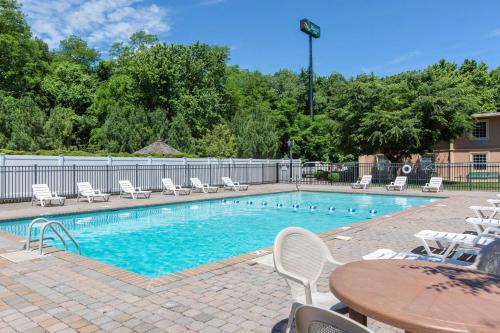 Quality Inn Ledgewood - Dover