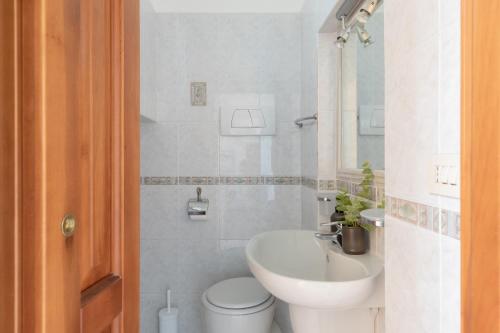 iFlat Spacious Penthouse near the Vatican city, Rome (photo 10)