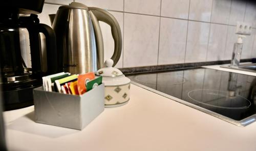 Holiday Home Cologne with Balkon - near KölnMesse - temporary living-, Кёльн (фото 4)