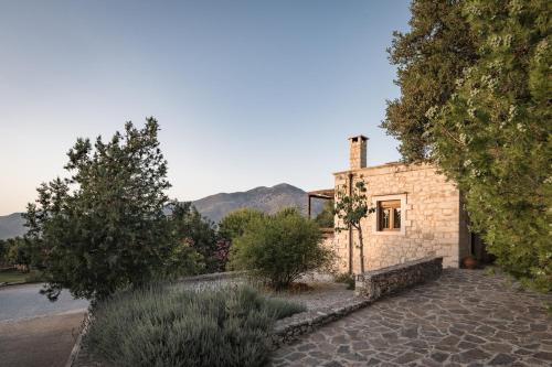 Exterior view, Koules Estate, with Private Pools & BBQ - embracing Nature, By ThinkVilla in Kouloukonas