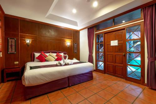 room detail thumbnail 0