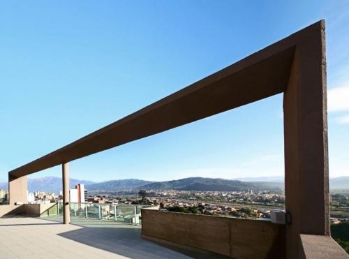 Naranjo 9A in 바리오 센트로