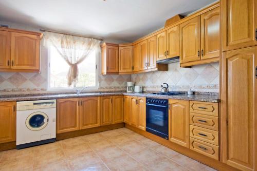 Villa Senieta - Plusholidays - image 4