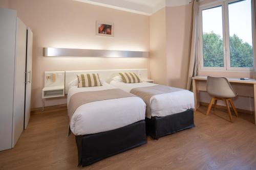 Hôtel Mondial - image 11