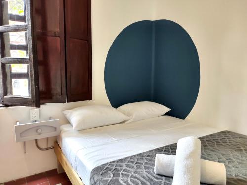 1 queen bed