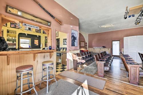 Converted Concert Hall in Downtown Del Norte! in Del Norte, USA