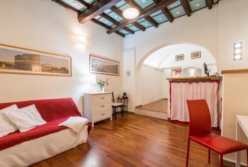 Colosseum Townhouse, Рим (фото 10)