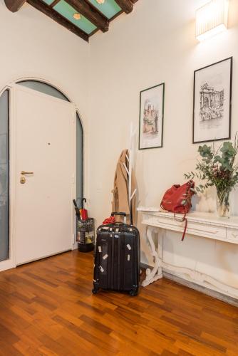 Colosseum Townhouse, Рим (фото 8)