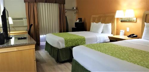 Queen Room with Two Queen Beds - Non-Smoking