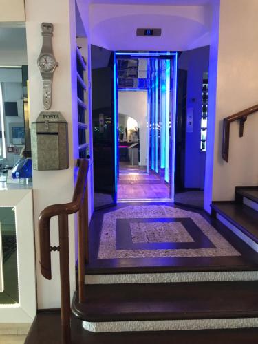 Hotel Diamond - image 6