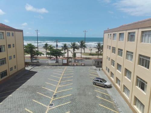 Apartamento ( Kitão ) Frente pro Mar, Vila Caiçara, Praia Grande.