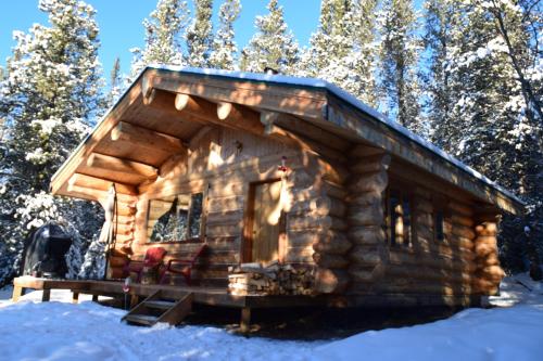 Rocky Mountain Escape Log Cabin Rentals - Rock Lake