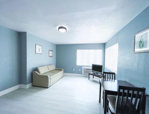 Sunrise Resort Motel South