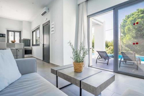  La Soleil in Svoronata