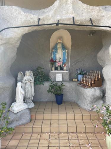 House 3 blocks to the beach