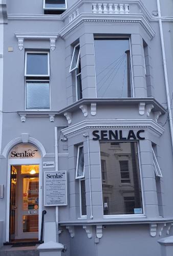 Senlac Guesthouse - image 5