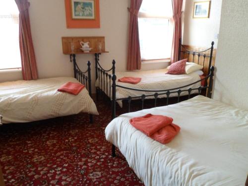 Camelot Hotel - Couples Only – Blackpool