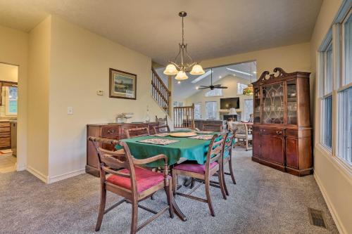 Sugar Grove Escape with Hot Tub and Remote Workspace! in Sugar Grove, USA
