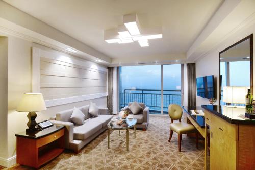 2023 라마다 프라자 제주 호텔 (Ramada Plaza Jeju) 호텔 리뷰 및 할인 쿠폰 - 아고다 2023 라마다 프라자 제주 호텔 (Ramada Plaza Jeju) 호텔 리뷰 및 할인 쿠폰 - 아고다