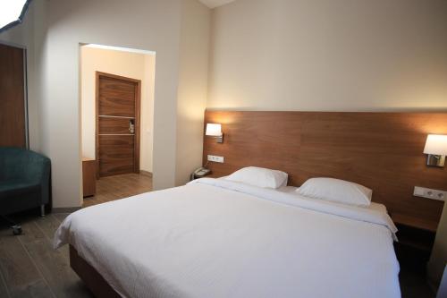 Hotel Amparo - image 8