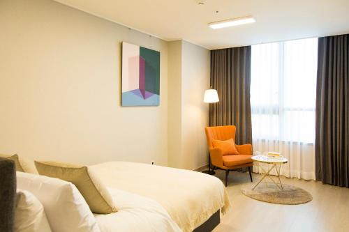 . CelebStay Songdo Halla Western Park