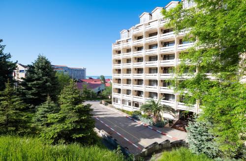Aqualoo Hotel - image 10