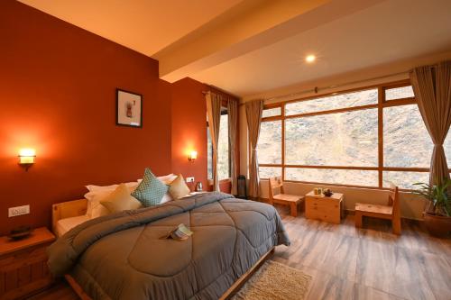 1 double bed