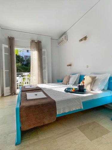Stratos Hotel - main image