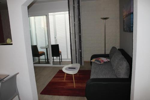One-Bedroom Apartment image 10