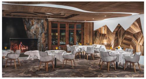 332426706 Hôtel Les Barmes De l'Ours