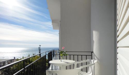Mirto Beach Hotel & Restaurant
