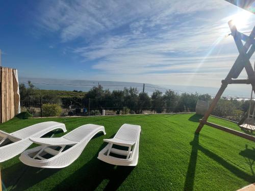 נוף המצוק in Tiberias