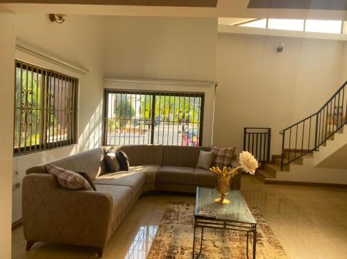 Serene 3bedroom Semi-detached Home for your Perfect Stay