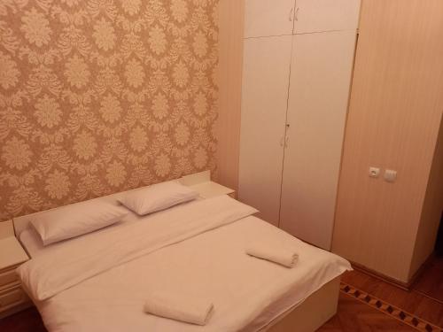 Real Nizami Street Apartment