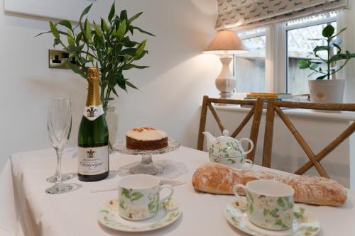 New Church Cottage - image 4