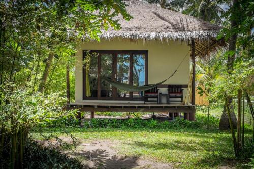 Garden Bungalow image 9