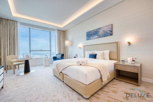 Tranquil Studio at The Palm Tower Palm Jumeirah by Deluxe Holiday Homes