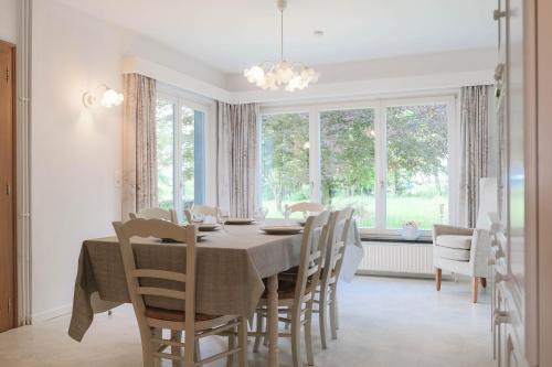 Les Randonneurs - Maison spacieuse avec jardin in Malmedy