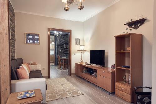 jaettu olohuone/TV alue, Casa do Largo da Igreja in Vila Nova de Foz Coa