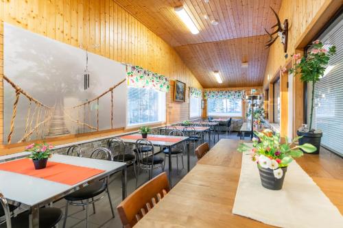 Matkailukeskus Lossisaari - image 2