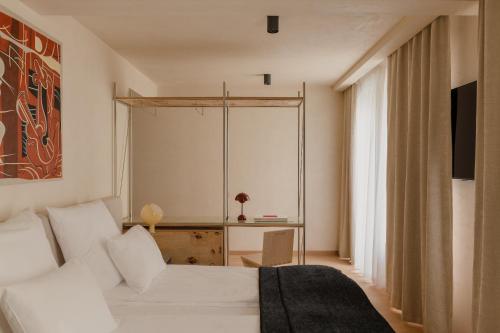 Warszauer Hotel – Krakow, VT