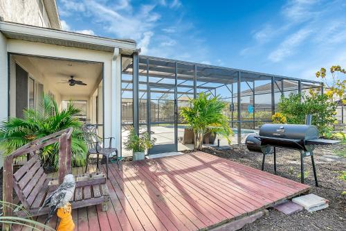 Family Resort - 14BR Mansion - Private Pool and BBQ! - image 12