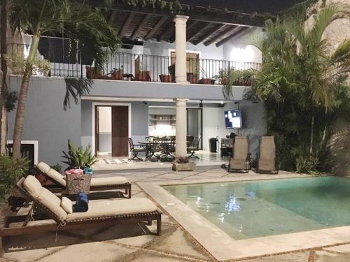 Great Big Family Home AVAILABLE